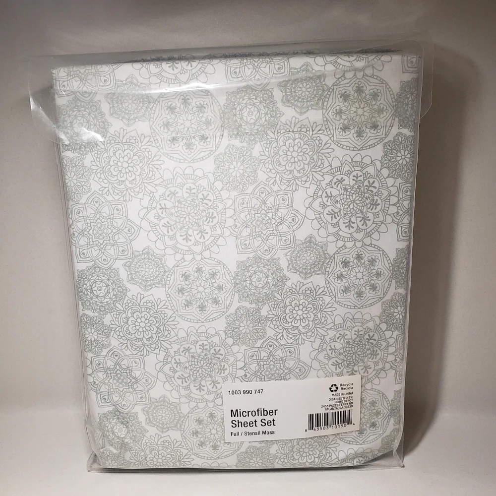 NEW Soft microfiber 4 piece Full size sheet set sheets Mandala Henna design boho